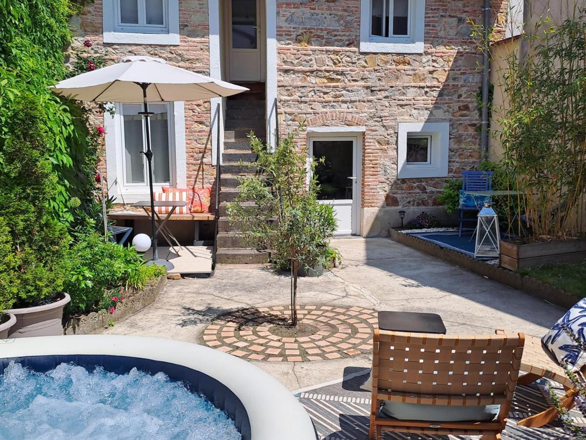 F1 Proche Des Thermes Vichy Exterior foto
